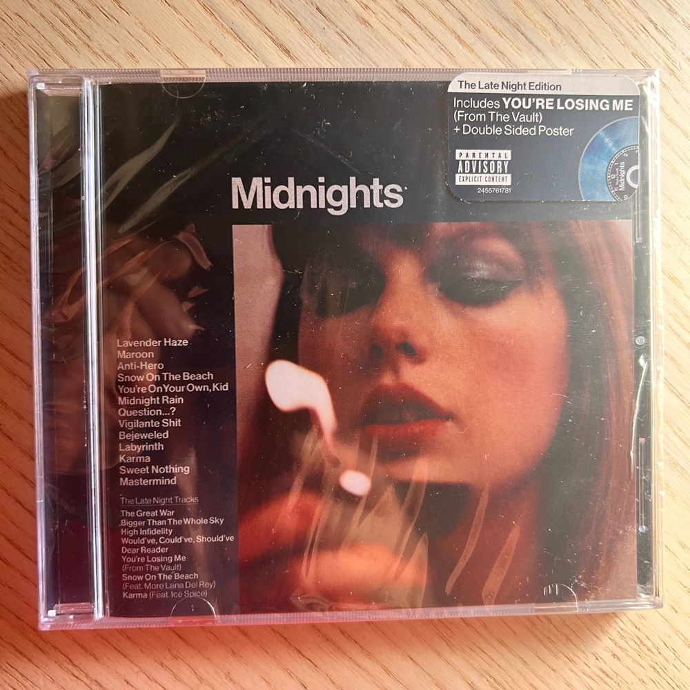 Taylor Swift- EXCLUSIVE Midnights, The Late Night Edition